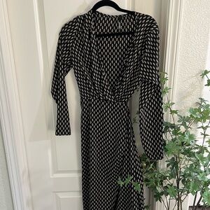 Lulus Black wrap around dress